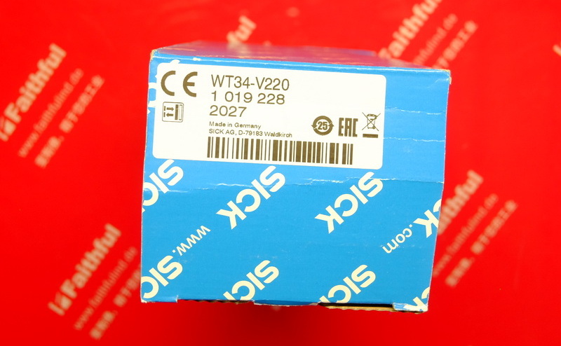 Sick WT34-V220 SICK Photoelectric Sensor 1019228