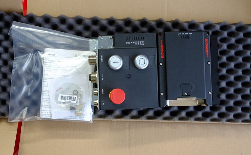 Euchner 114425 EUCHNERMGB-L1-PN evaluation module and bus module MGB-L1B-PNA-R-114425 spring-force locking with 3 control devices, 7/8 "and M12 plug