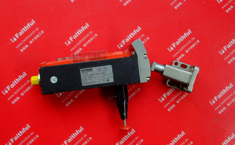 Euchner 124601 EUCHNER non-contact safety switch CET3-AP-CRA-AH-50F-SA-124601,M12, equipped with emergency escape unlocking device used