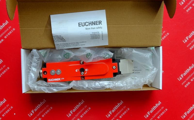 Euchner 099658 EUCHNER STA series safety switch STA3A-2131A024L024RC18 with door monitoring contacts, RC18 round plug
