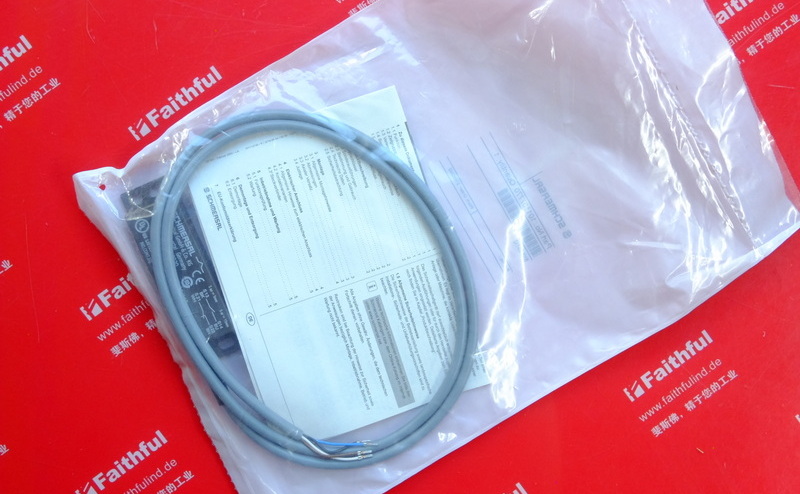 Schmersal 101107770 SCHMERSAL magnetic safety sensor BNS 33-11Z