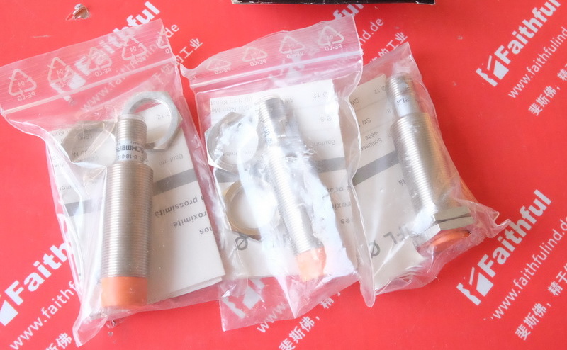 Schmersal 101123667 SCHMERSAL Inductive Proximity Switch IFL 8-18-01STP