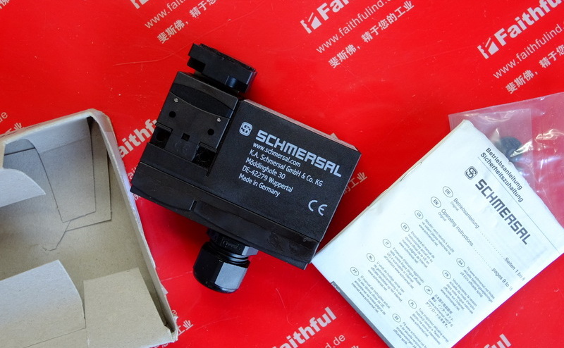 Schmersal 101140810 SCHMERSAL electromagnetic safety lock AZM 170-02ZRI-B6L 24VAC/DC