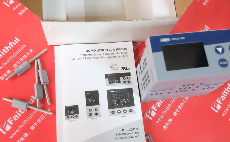 Jumo 00442005 JUMO Compact Controller 703043-000-23/000 dTRON 308