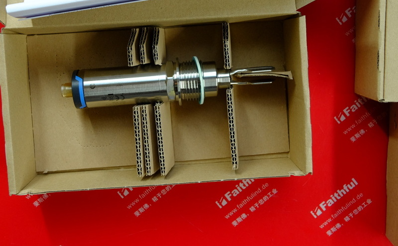 E H FTL33-AA4M3ABWSJ ENDRESS HAUSER tuning fork level switch Endress Hauser