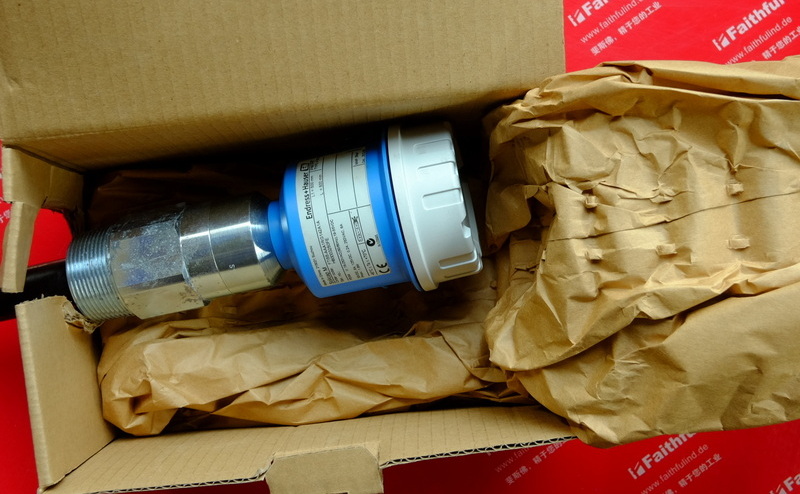 E H FTI55-AAA1RG142A1A ENDRESS HAUSER Capacitor level switch Endress Hauser L = 500mm FEI54