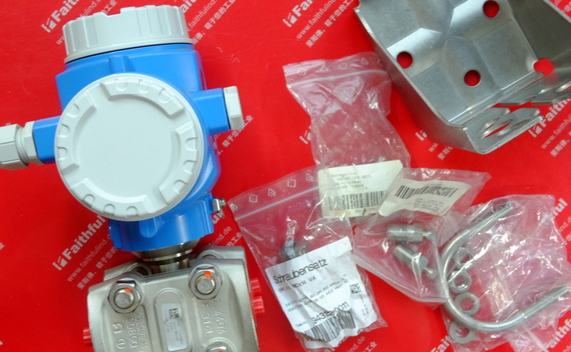 E H PMD75-1AJ7B112AEU ENDRESS HAUSER Differential Pressure Transmitter PMD75-181F0/0 Endress Hauser Deltabar S