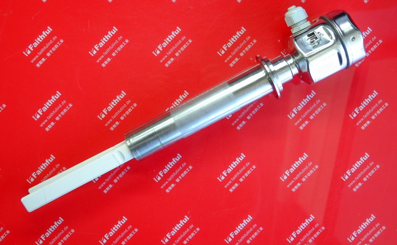 E H FTM51-1TDAL8A72AC ENDRESS HAUSER tuning fork limit switch Endress Hauser L = 355mm FEM58
