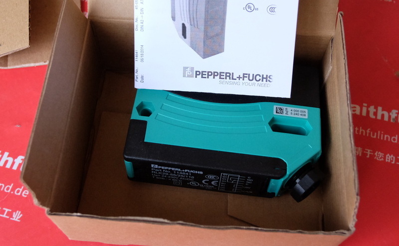 P F 114641 PEPPERL FUCHS Reflector Plate Type Photoelectric Sensor RLK29-55/25/116 Pepperl Fuchs