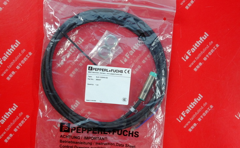 P F 282947 PEPPERL FUCHS inductive sensor NJ4-12GM40-E2 Pepperl Fuchs