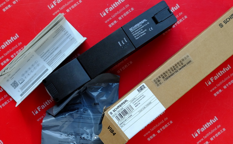 Schmersal 103013908 SCHMERSAL new safety switch AZM201Z-SK-T-1P2PW